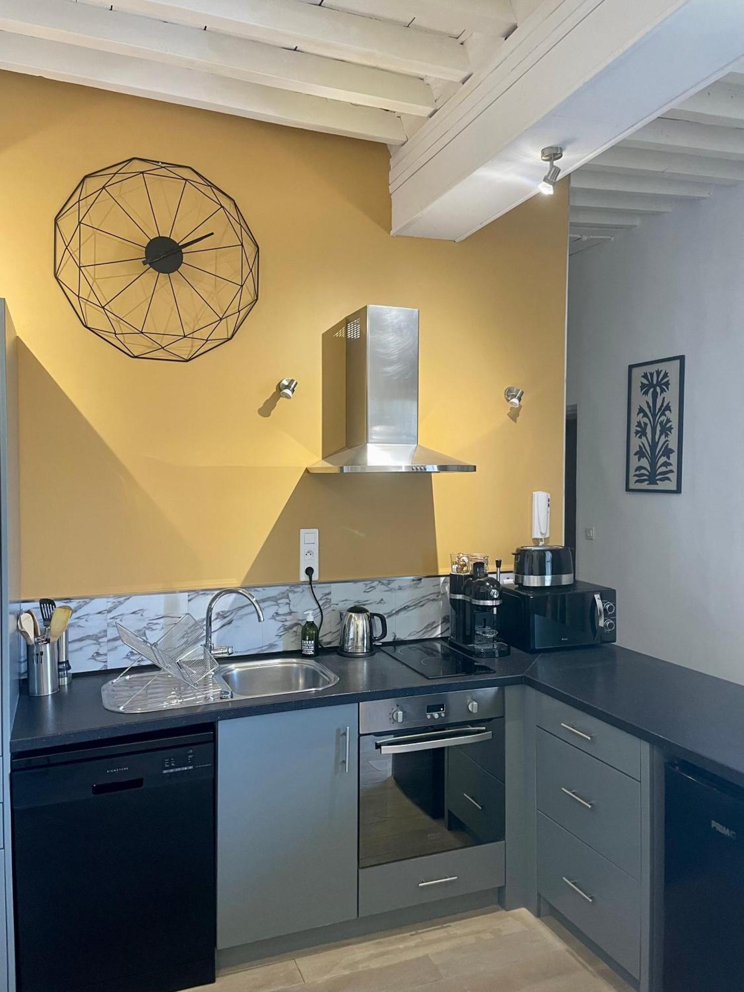 Appartement Renove De Caractere/ Parking Prive Saint-Rémy-de-Provence Εξωτερικό φωτογραφία